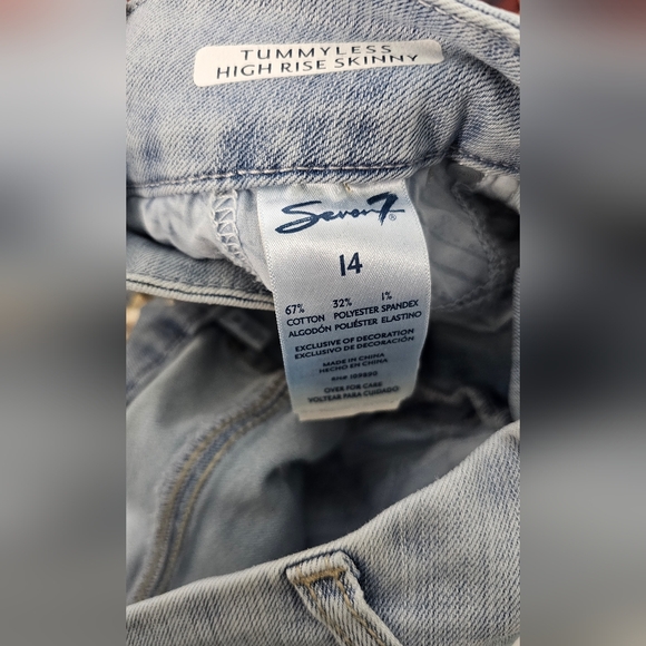 Seven7 Jeans High Rise Tummyless Size 14 Ripped Skinny Jeans Amsterdam Wash - Picture 4 of 6